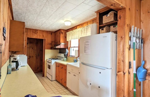 Gilford Casa | Endless Summer Cottage