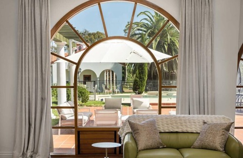 Black Hill Casa | Endless Summer Estate - Family Entertainer