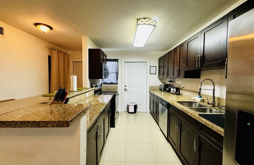 Riverside Park Apartamento | Endless Summer Rentals 3 bedroom 2 Bath - entire apartment