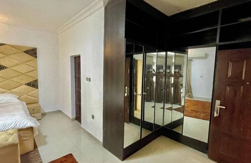 Ofin Apartamento | Endysouls Apartment-3 Bedrooms