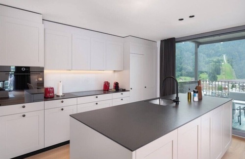 Engelberg Apartamento | Engelberg Two Bedroom Apartment With Mountain View
