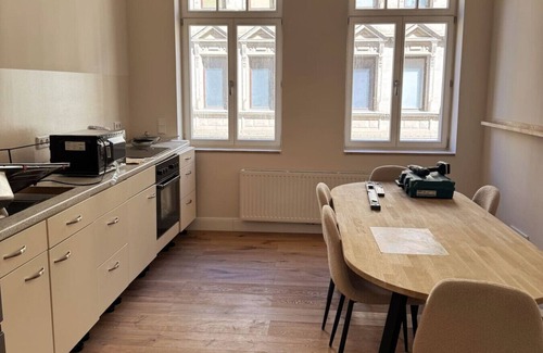 Fuerth Apartamento | EngelHaus central 2-room apartment ideal for couples, business people and singles