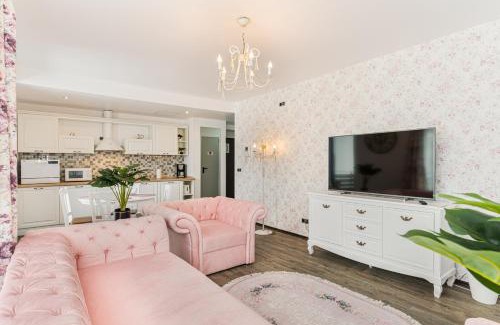 Poiana Brasov Apartamento | English Home in Silver Mountain Resort Poiana Brasov