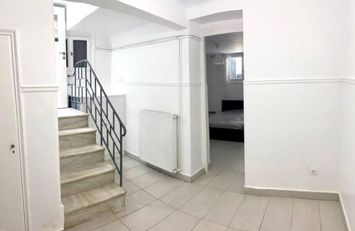 Dafni Apartamento | Enjoy a 3BR stylish maisonette next to the city Center !