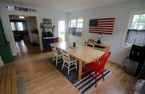 Ashville Casa | Disfrute de una hermosa vista del lago Chautauqua en 3314 Highland Ave. en Ashville, NY