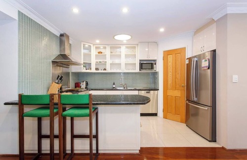 Fremantle Casa | Enjoy a comfortable experience at this extremely central Fremantle house
