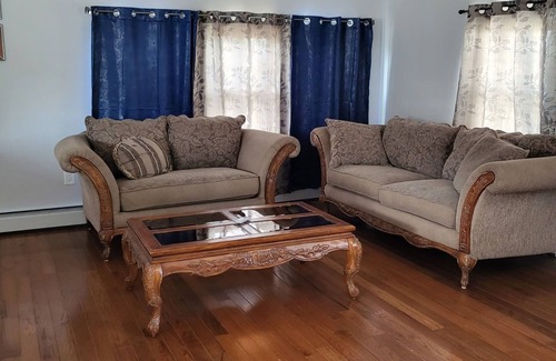 South Jamaica Apartamento | Enjoy a home away from home. In Jamaica Queens.A/C and Heat