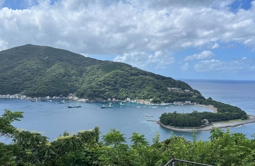 Hedamura Casa | Enjoy a luxurious view of Mt Fuji bathed in the setting sun and sparkling Toda Bay A blissful time / Numazu Shizuoka