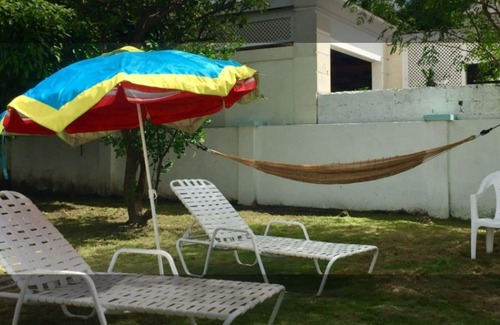 Brighton Apartamento | Disfrute de unas vacaciones tranquilas a pasos de una playa virgen en la costa oeste.