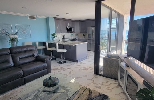 Casa del Mar Condominio | Enjoy A Piece Of Paradise! Beautiful water view from this light, bright condo