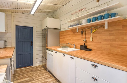 Tidaholm Casa | Alojamiento de 3 habitaciones en Vitared