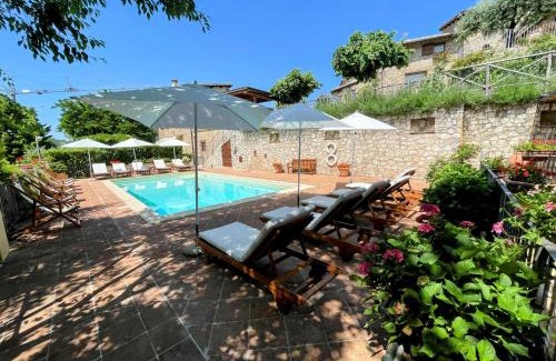 Spoleto Casa | Enjoy all the facilities of Spoleto Country Park Be active or relax Sleeps 10