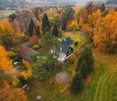 Jablonne v Podjestedi Apartamento | ENJOY COZY NEST View Hills Garden Forest Sauna Hottub