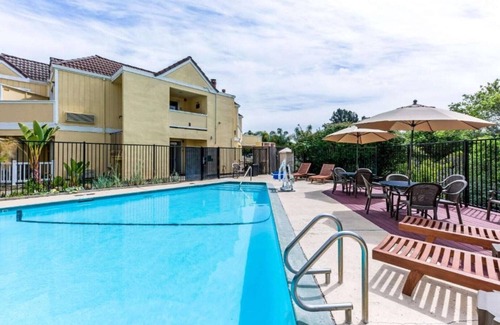 Capitola Casa | Enjoy dependable value by the beautiful Pacific !!