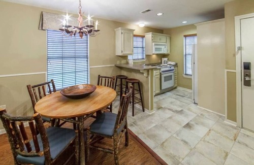 Canyon Lake Apartamento | Enjoy Hill Country Adventures 2BD apt located in resort location