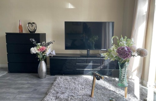 Highams Park Apartamento | London four bed Apartment with garden
