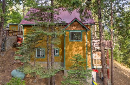 Long Barn Casa | Cabina espaciosa, moderna y acogedora a 15 minutos de Dodge Ridge y 1. 5 horas a Yosemite.