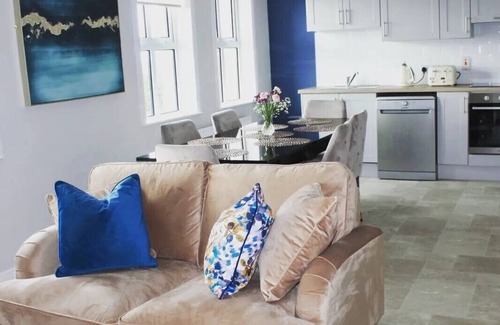Doolin Casa | Enjoy the breathtaking view which you Relax at the Aran View Lodge