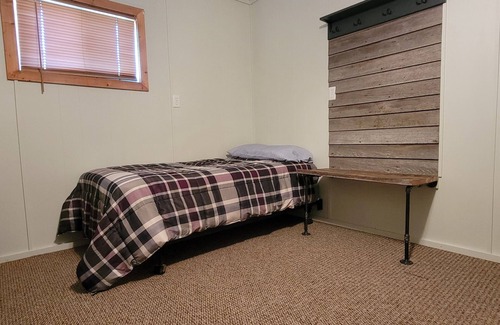 Kimball Cabina | Enjoy the countryside while being 30 min from the Missouri River