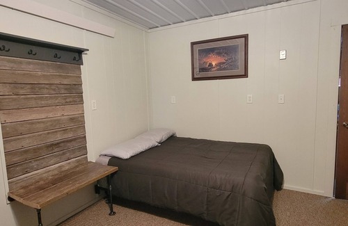 Kimball Cabina | Enjoy the countryside while being 30 min from the Missouri River