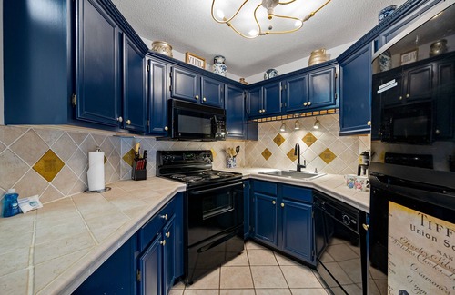 Gatlinburg Chalet De Esquí | Spring has sprung @ amazing 2BR near Gatlinburg & Pigeon Forge! Hot Tub!