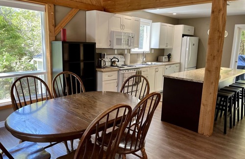 Miller Lake Casa | Disfruta de un paraíso en el lago Hurón