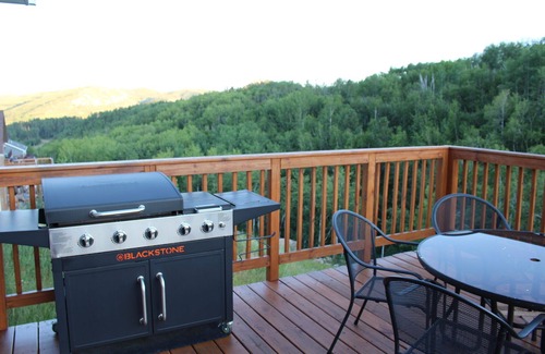 Deadwood Casa | Disfrutar de la tranquila Black Hills y montar el Rally!