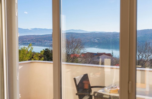 Cizici Apartamento | Disfrute de la vista al mar | Apartamento moderno en el idílico contacto de Cizici con el propietario