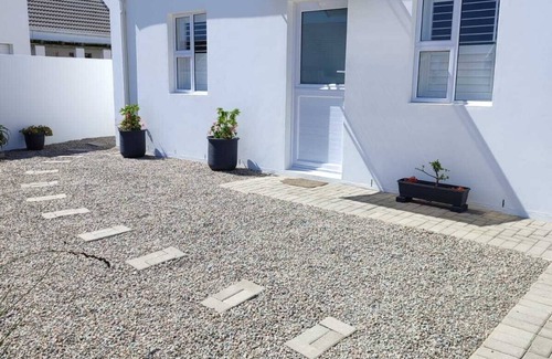St. Helena Bay Cabaña | Enjoy the Self - Catering Cottage in St Helana bay. Golfing, Walks on the beach.