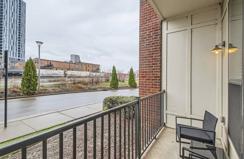 The Gulch Apartamento | Enjoy the sounds of the City and Live Music - Downtown