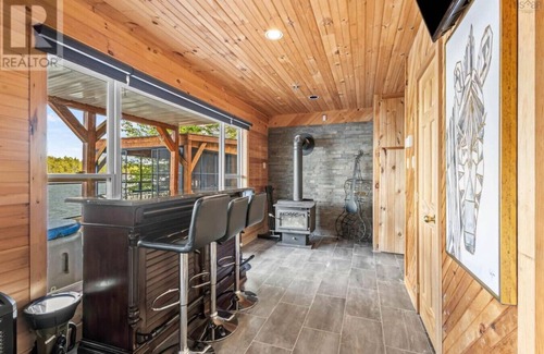 Mount Uniacke Casa | Enjoy the ultimate retreat with a hot tub, fire pits, a cold plunge, and sauna