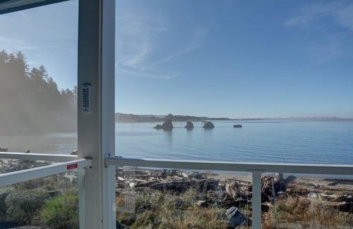 Lincoln City Condominio | Disfrutar de este segundo condominio de piso con vistas impresionantes de la costa en Lincoln City!