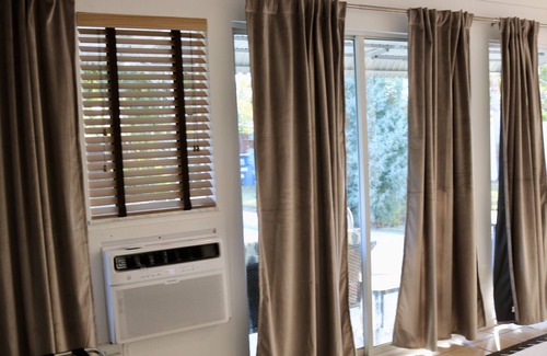 Disston Heights Apartamento | Tranquilo Pool Side Suite / Entrada privada