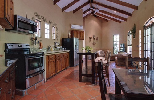 Tarcoles Casa | Disfrute de 1-7 casas en una finca privada
