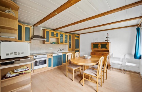 Sallgast Casa | Enjoy your holiday in this pleasant holiday home in beautiful scenic surroundings.