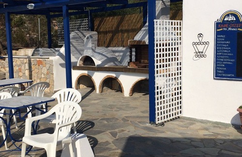 Theologos Apartamento | Enjoy your holidays with sea views at the enchanting Ta Nisia - Apartment Tinos