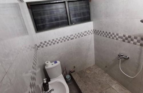 Cape Coast Apartamento | Enjoy your stay in a cozy quiet, clean, spacious and serene space..