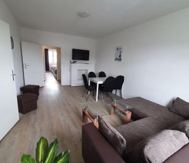Leipzig Apartamento | Enjoy your stay with DKN - Mon-Sun - Late night check-in - Multilanguage - Leipzig Grünau - Witamy serdecznie