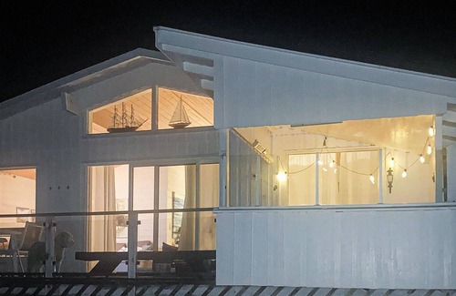 Fredrikstad Casa | Enjoy your vacation in this fantastically located vacation home by the fjord.