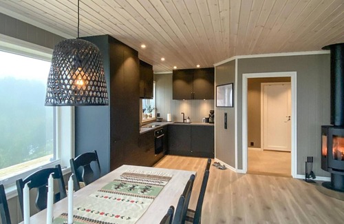Rauland Casa | Enjoy your vacation in this beautifully located vacation home with great views.