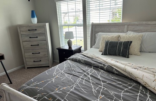 Northside Casa | Enjoyable 2-bedroom house with AC in Jacksonville