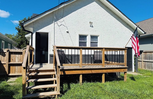 Near Eastside Casa | Enjoyable 3-bedroom house with AC in vibrant Indianapolis