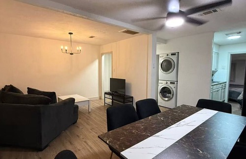 Sugar Land Casa | Enjoyable pet friendly house in Sugar Land