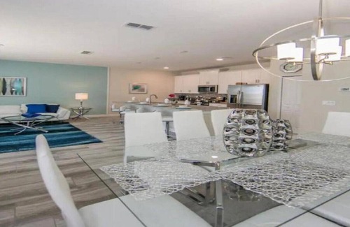Kissimmee Chalet De Esquí | Enjoyable Townhouse 4Bed/3Bath/Pool/5Min From Disney