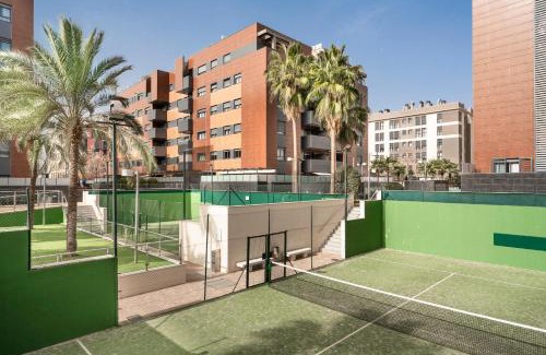 Figares Apartamento | EnjoyGranada EMIR 3F - POOL, GYM & Free Parking