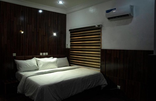 Abuja Hotel | Enland Suites & Apartments