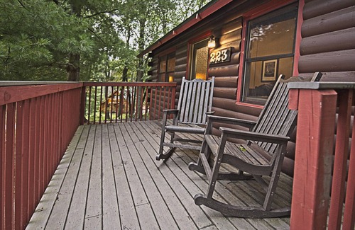 Wisconsin Dells Cabina | Christmas Mountain Village ™ - Wisconsin Dells - Cabaña de 2 habitaciones