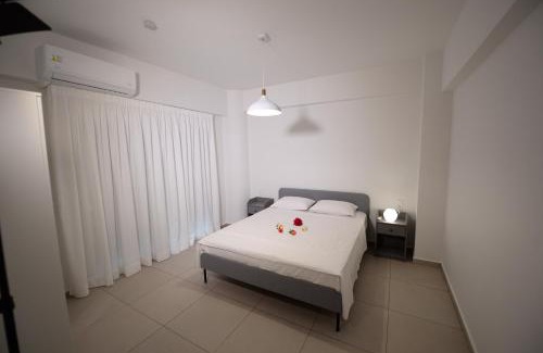 Patras Apartamento | Ennea Suites-Frost suite
