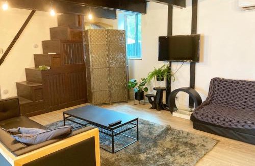 Higashiomi Casa | ENSO Residence 古民家一棟貸切宿 東近江市五個荘 ペット可 定員6名