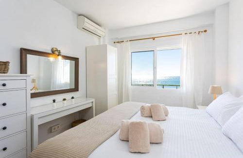 Torreblanca Apartamento | Ensuite Mediterranean Sea Front